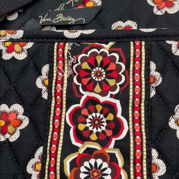 Vera Bradley Pirouette HardShell iPad/laptop - Picture 9 of 13